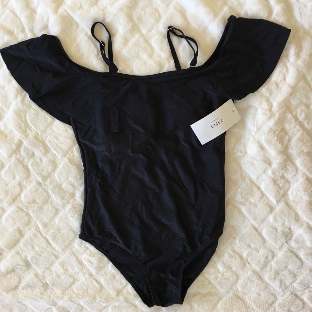 NWT ZAFUL | Off The Shoulder Flounced One-Piece